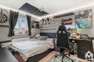 Photo 5- click for photo gallery